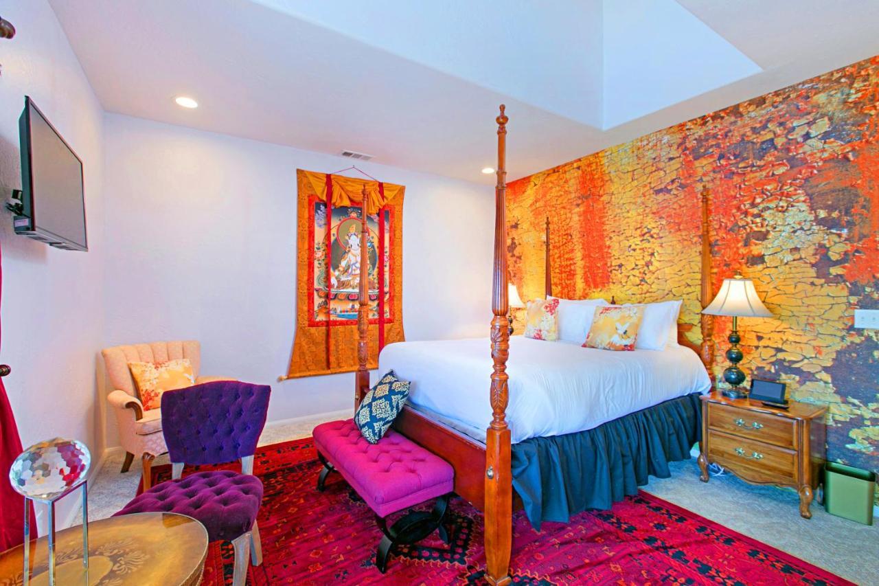 Quiet Mind Mountain Lodge, Retreat & 4* Julian